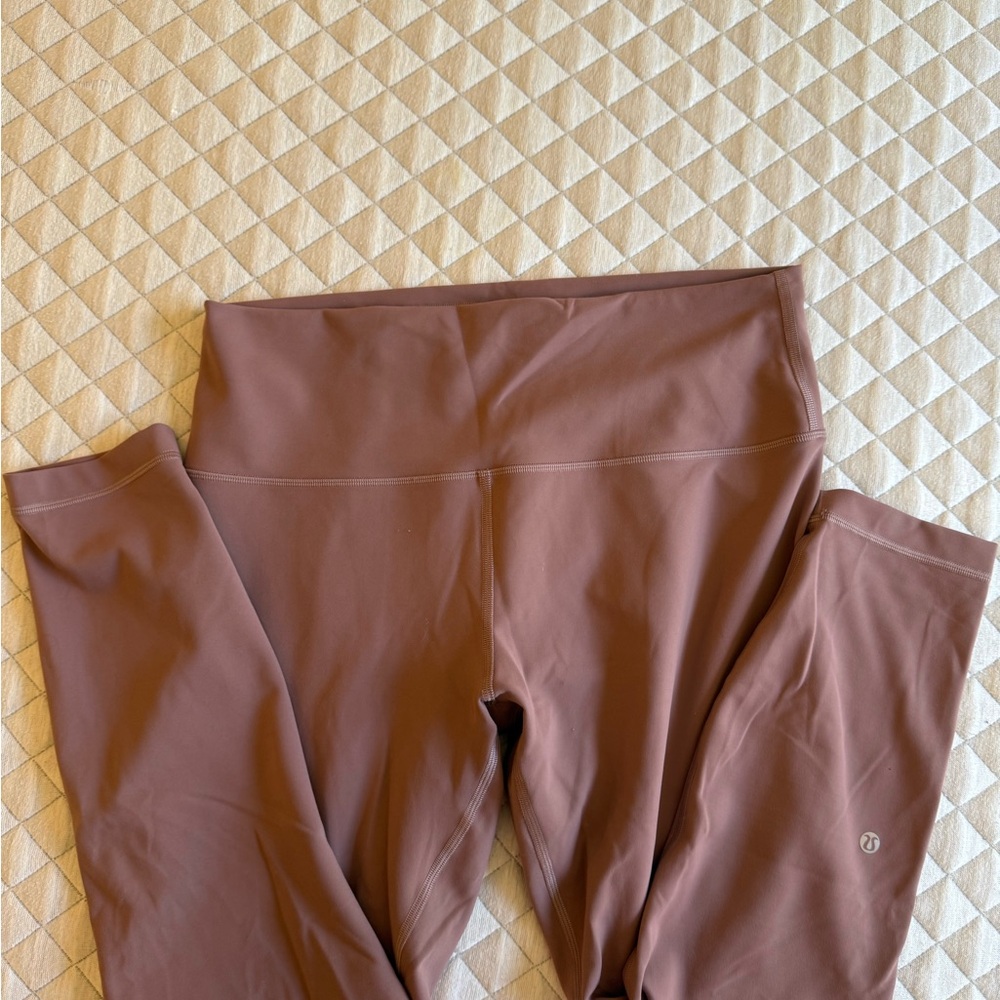 Lululemon Wunder Train Leggings - Picture 3 of 4